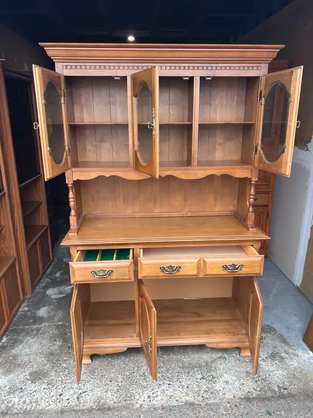 Free delivery used Wooden China Cabinet with Glass Doors - Photo 9