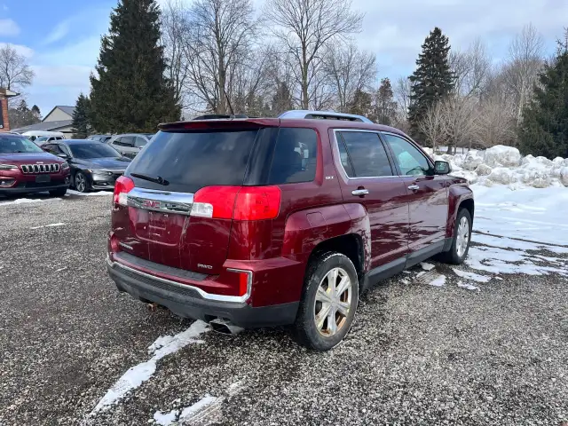 2017 GMC Terrain - Photo 5