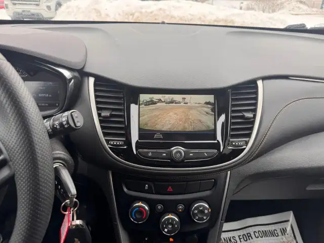 2019 Chevrolet Trax AWD 4dr LT - Photo 9