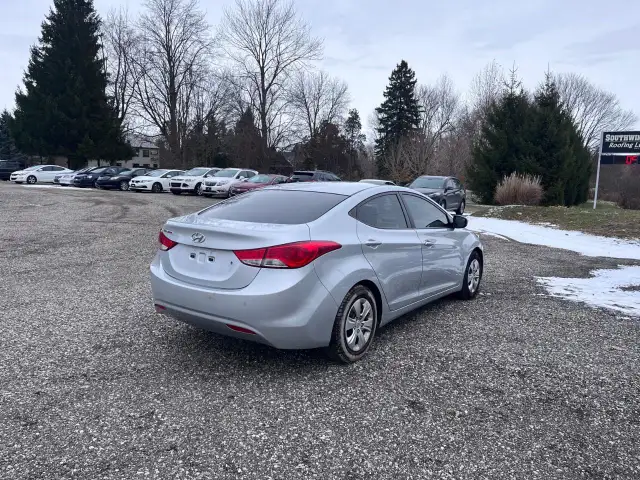 2013 Hyundai Elantra 4dr Sdn Auto L Ltd Avail - Photo 5