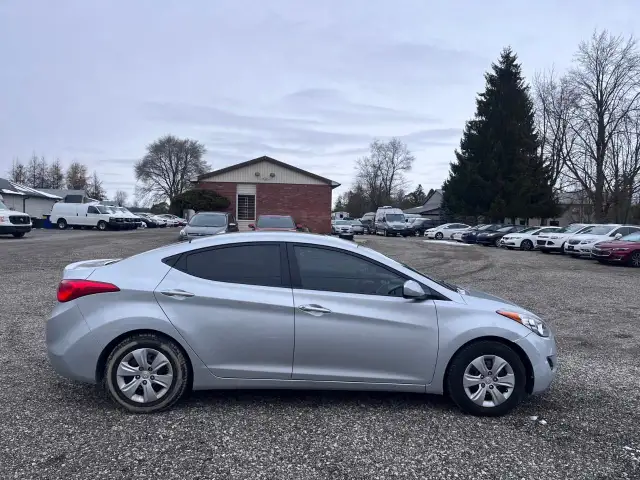2013 Hyundai Elantra 4dr Sdn Auto L Ltd Avail - Photo 6
