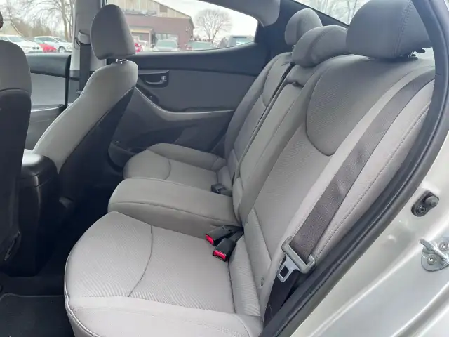 2013 Hyundai Elantra 4dr Sdn Auto L Ltd Avail - Photo 9
