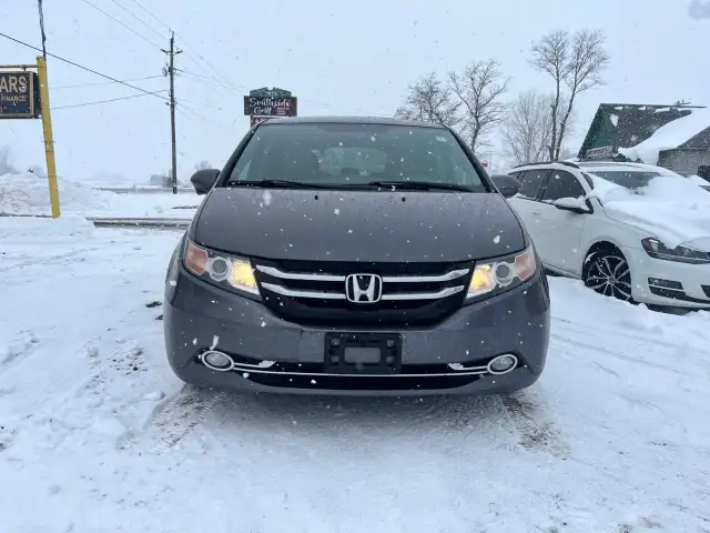 2016 Honda Odyssey EX with Rear Entertainment System - Photo 3