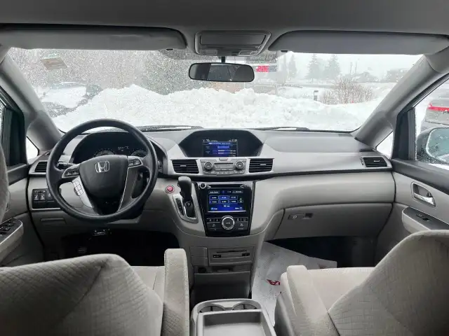2016 Honda Odyssey EX with Rear Entertainment System - Photo 13