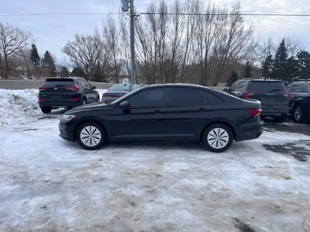 2019 Volkswagen Jetta Comfortline Manual - Photo 2
