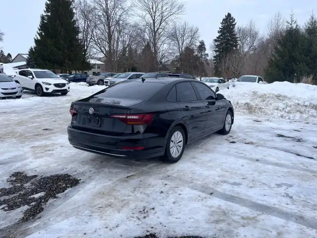 2019 Volkswagen Jetta Comfortline Manual - Photo 5