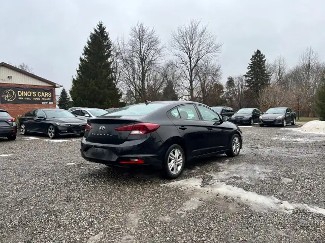 2020 Hyundai Elantra Preferred w/Sun & Safety Package IVT - Photo 5
