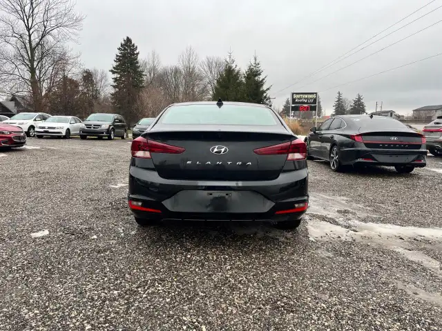 2020 Hyundai Elantra Preferred w/Sun & Safety Package IVT - Photo 6