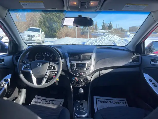 2017 Hyundai Accent 5DR HB AUTO SE - Photo 9