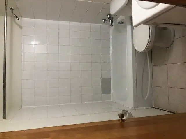 Available Now Large 2 Bedroom Apartment Evans Avenue Heat HW Inc - Photo 6