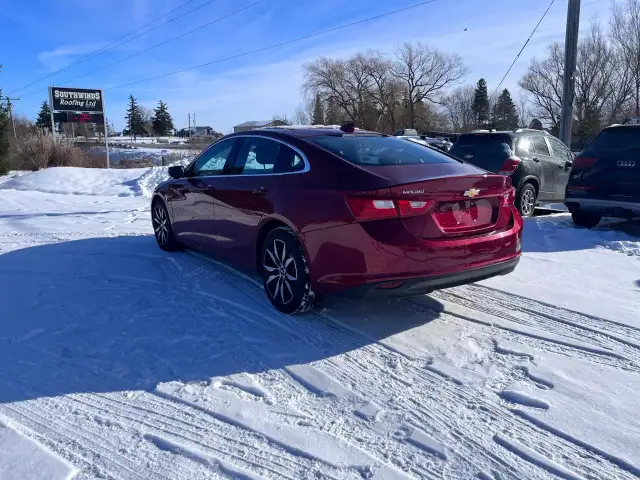 2018 Chevrolet Malibu 4dr Sdn LT w/1LT - Photo 5