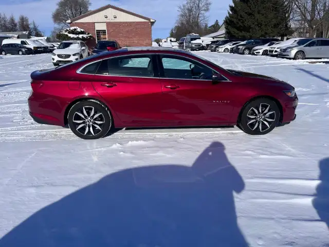 2018 Chevrolet Malibu 4dr Sdn LT w/1LT - Photo 8