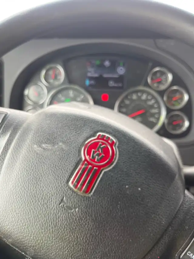 AZ DRIVER AVAILABLE- part time