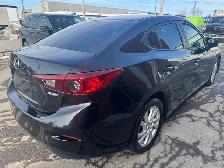 2016 Mazda 3 Sedan - Photo 4