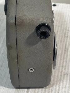 Vintage Elmo 8-SS Camera - Photo 6
