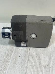 Vintage Elmo 8-SS Camera - Photo 9