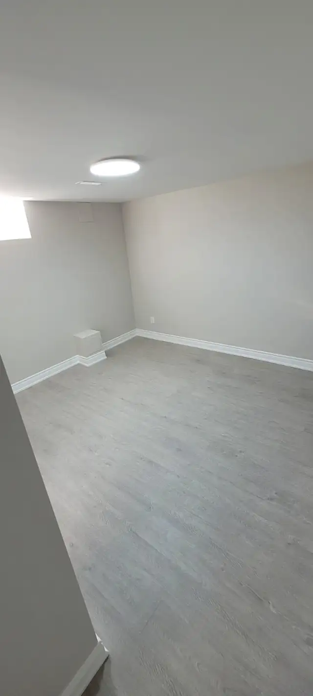 Basement Apartment for rent in Markham - Photo 4