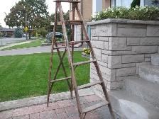 6 Foot Wooden Ladder - Photo 4