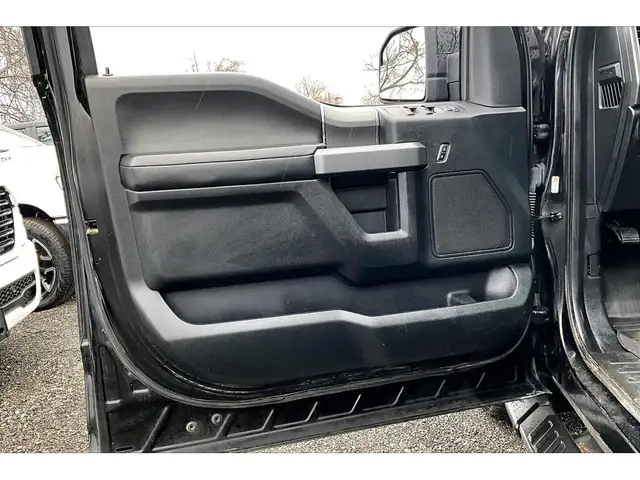 2016 Ford F-150 XLT Sport FX4 5.0L V8 | 302A Group | AS IS | 4X4 - Photo 18
