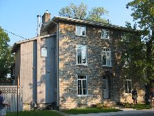 Queen's Med/Law/Grad students - 4 Bedroom house for rentBeauti