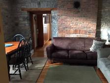 Queen's Med/Law/Grad students - 4 Bedroom house for rentBeauti - Photo 2