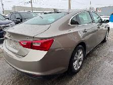 2023 Chevrolet Malibu LT - Photo 3