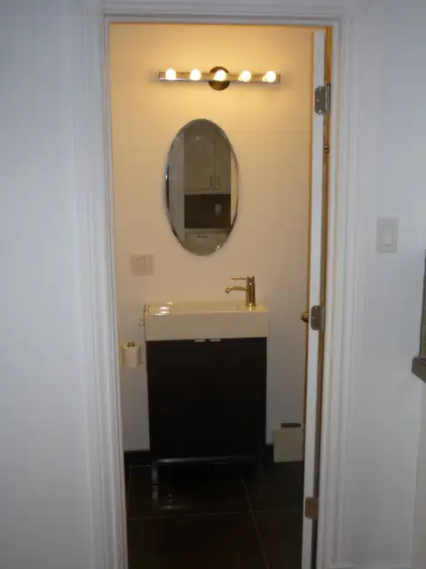 Plateau Mont-Royal, charmant 4 1/2 rénové/renovated - Photo 5