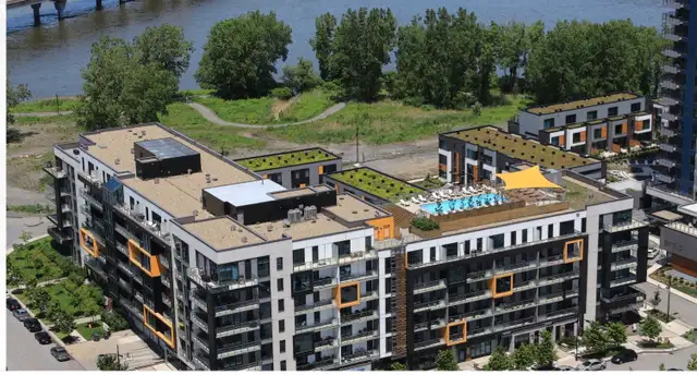 Condo clé en main avec vue sur l’eau à l’Île-des-Soeurs