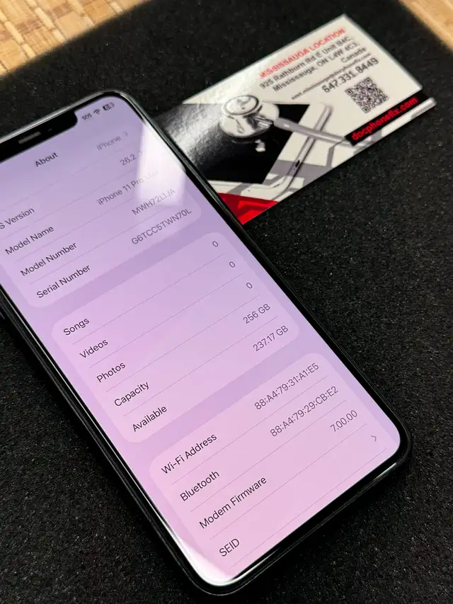 Unlocked iPhone 11 PRO MAX - (A Grade) in Cell Phones - Photo 2