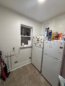 Room Available - Photo 10