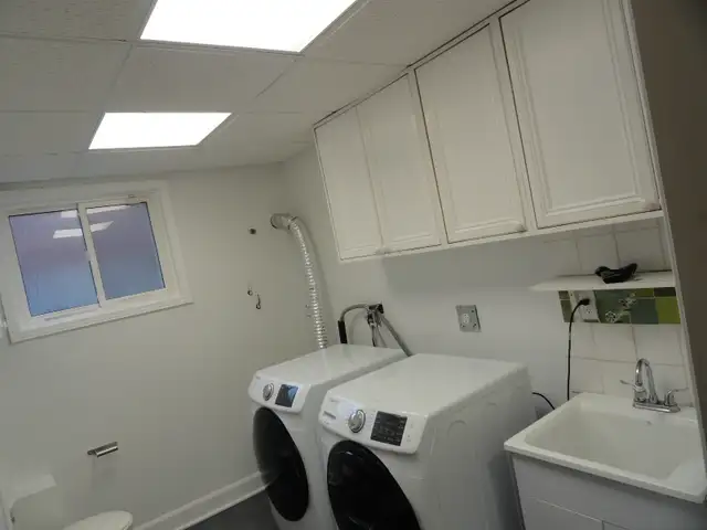 Bright and Spacious Garden Suite - Photo 10