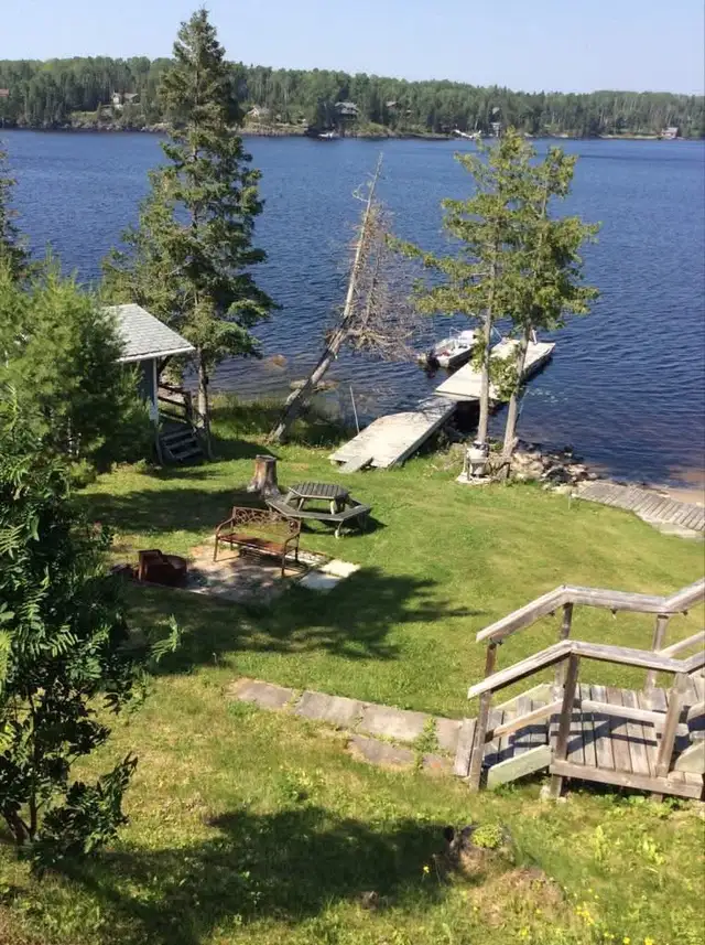 Lakefront House Sioux Lookout - Photo 2
