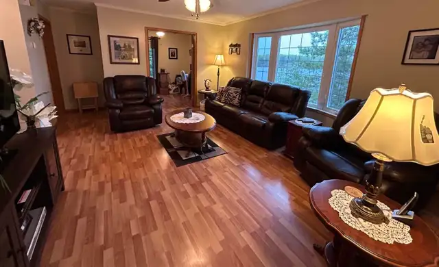 Lakefront House Sioux Lookout - Photo 10