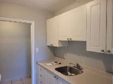 FOR RENT - 2 BEDROOM ALL INCLUSIVE - Photo 2