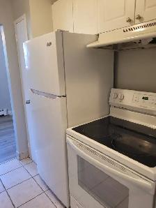 FOR RENT - 2 BEDROOM ALL INCLUSIVE - Photo 3