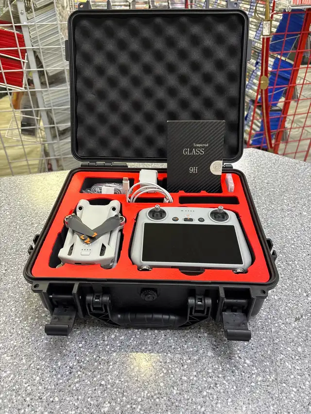 DJI Mini Pro 3 Drone 2 Batteries/Charger/Case