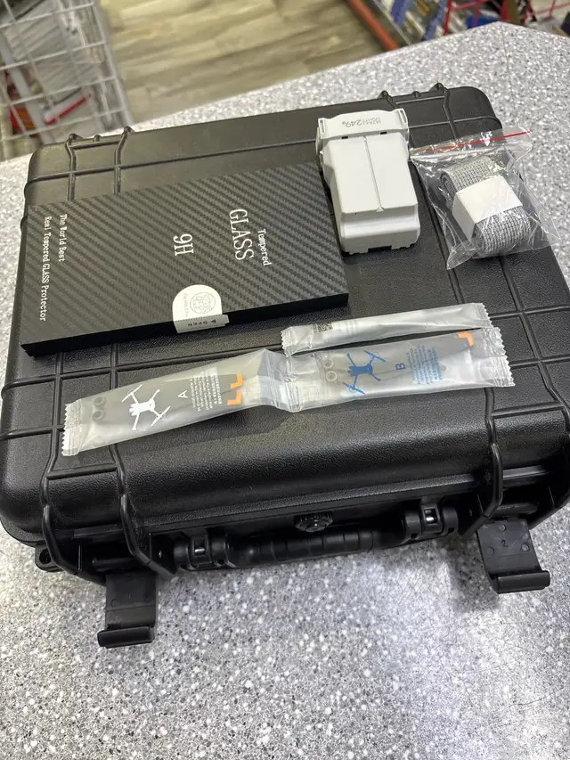 DJI Mini Pro 3 Drone 2 Batteries/Charger/Case - Photo 4