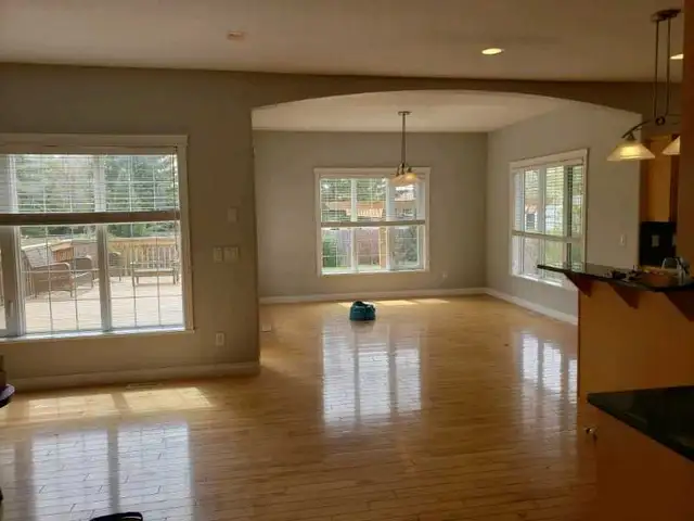 painting services available - Photo 7