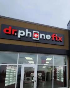 Unlocked iPhone XR Black (64GB) - Photo 3