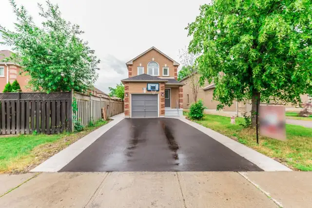 4 Bedroom Detached House for Rent in Brampton 1st May 2026