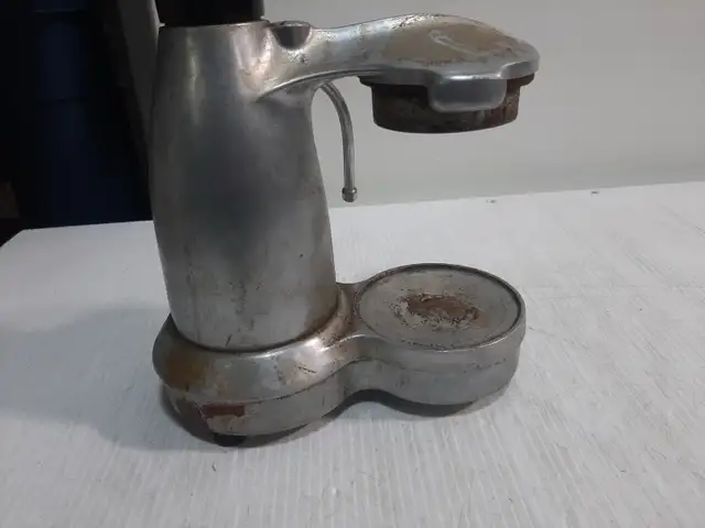 Vintage Espresso Machine - Photo 9