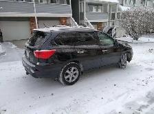 2018 Nissan Pathfinder SL 4X4 ⭐SOLID & MINT⭐ - Photo 3