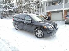2018 Nissan Pathfinder SL 4X4 ⭐SOLID & MINT⭐ - Photo 4