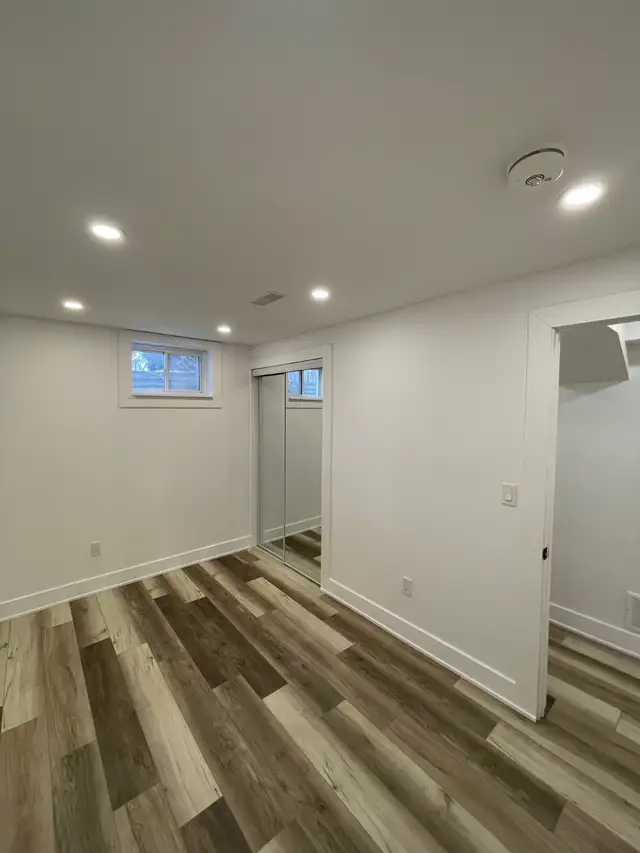 1 Bed/1Bath Basement Apartment | Private Entrance | 2 Parking - Photo 6