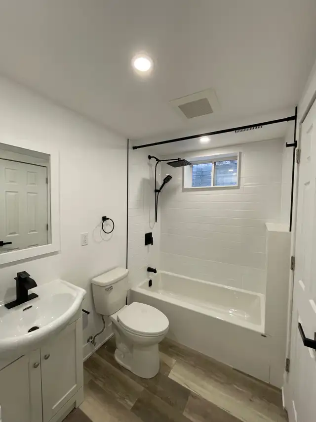 1 Bed/1Bath Basement Apartment | Private Entrance | 2 Parking - Photo 7