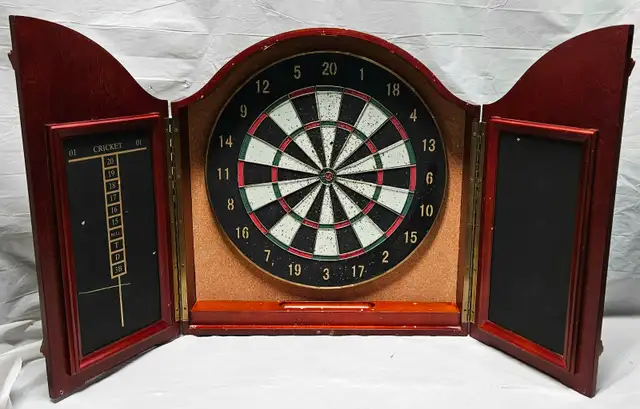 Bombay Company 18' Dartboard Wooden Cabinet