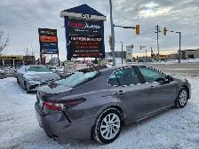 2024 TOYOTA CAMRY SE - Photo 3