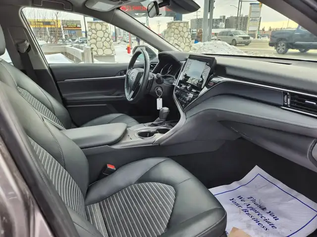 2024 TOYOTA CAMRY SE - Photo 5