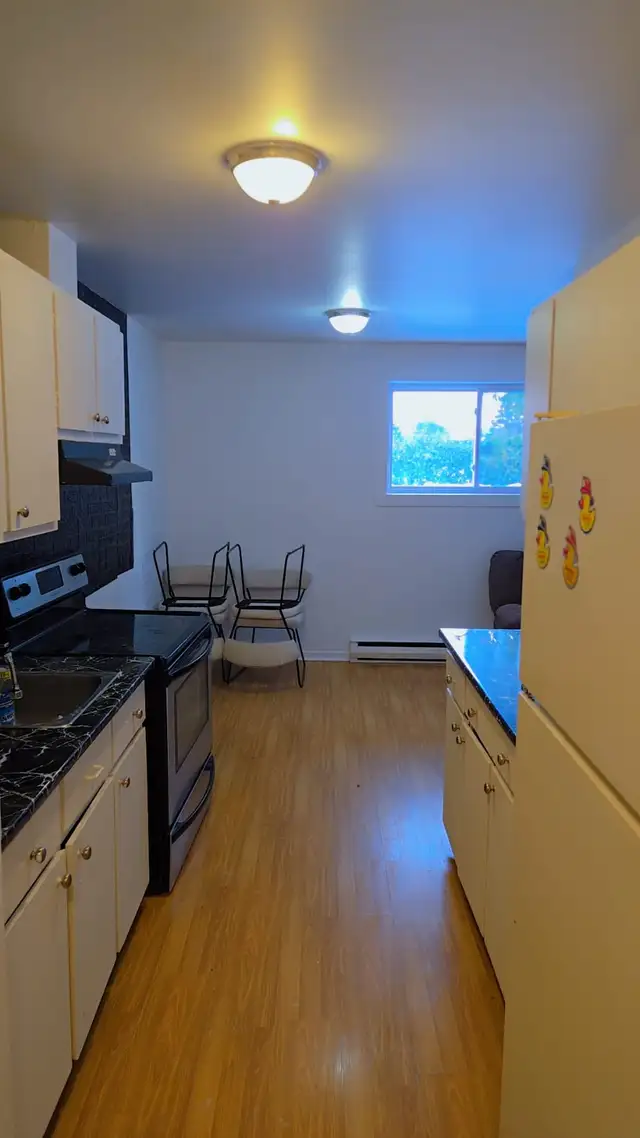 Grand 4 1/2 disponible à Montréal