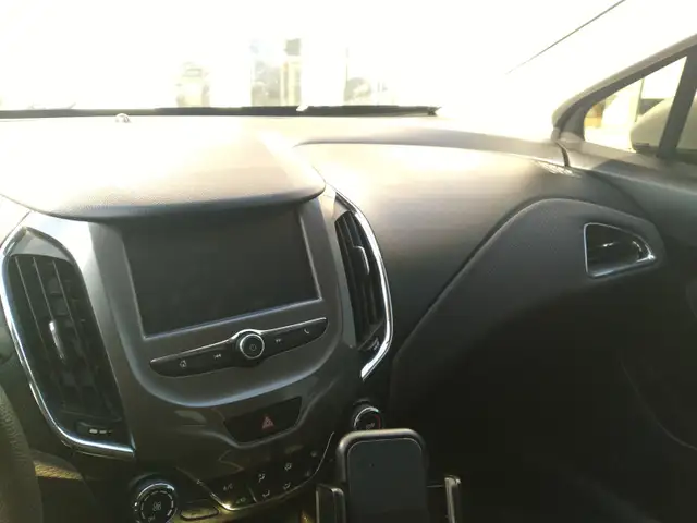 Chevrolet Cruze - Photo 4
